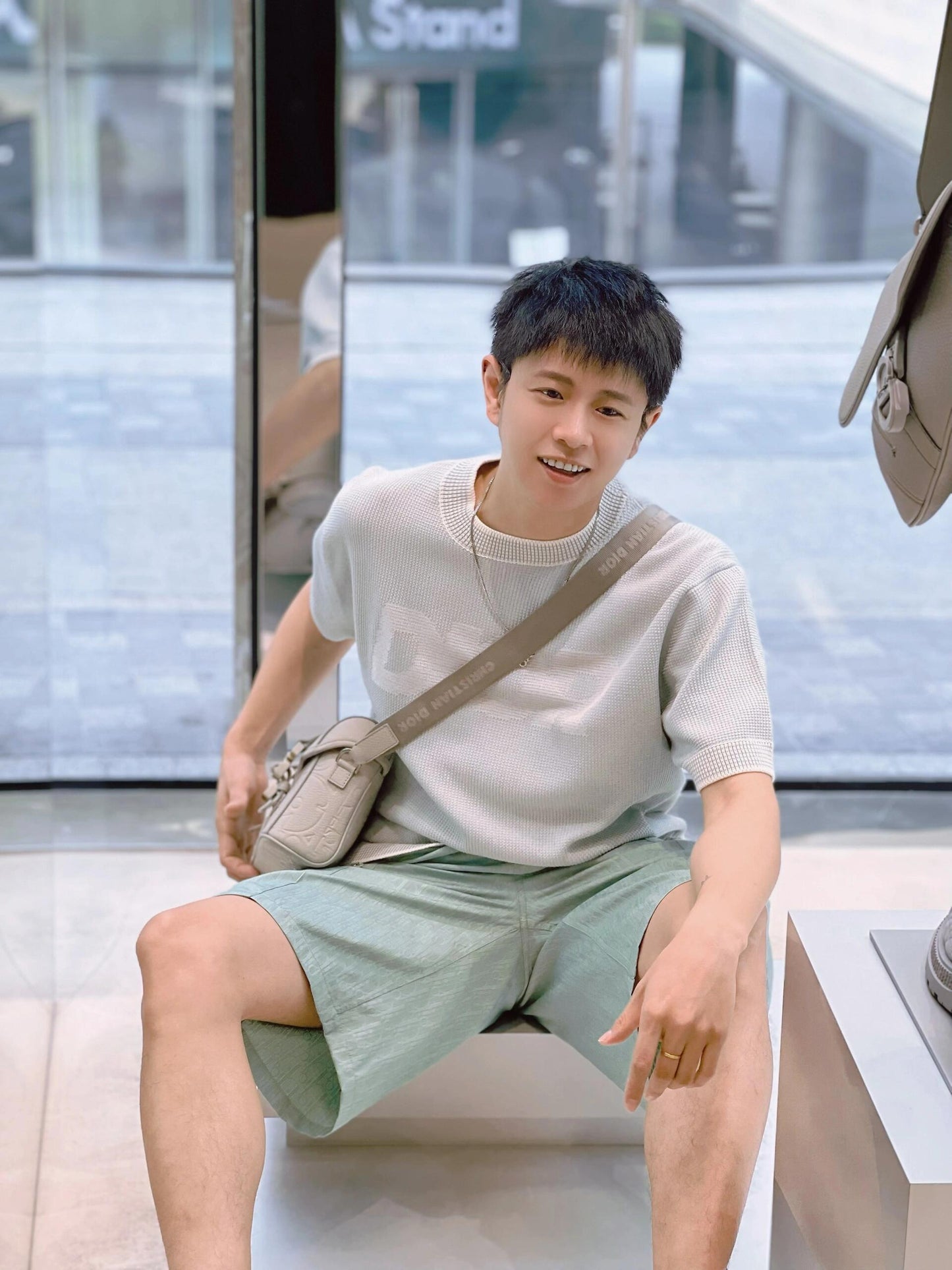R공장 / 디올 남성 반바지