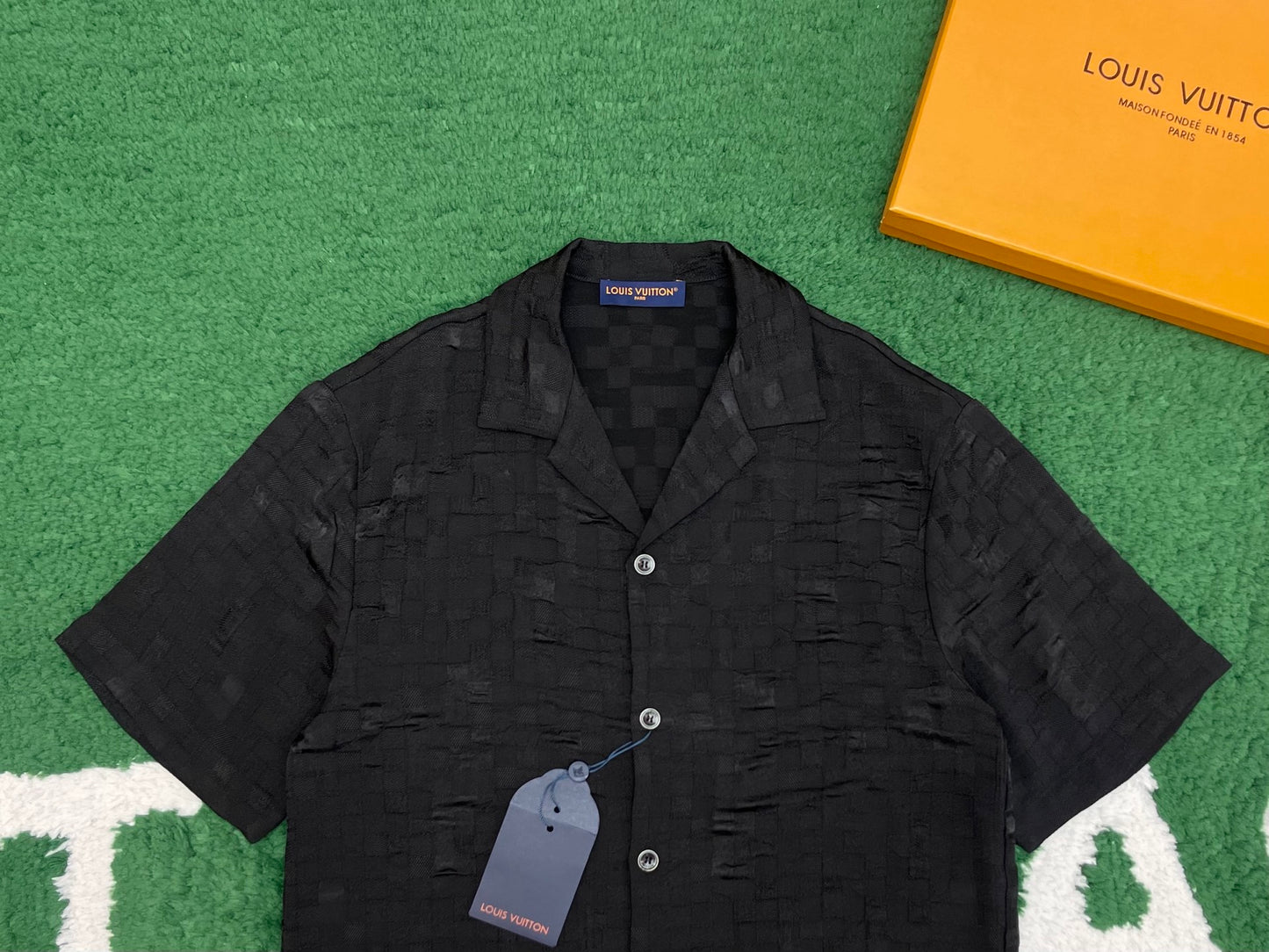 R공장 / 루이비통 남성 반팔 셔츠