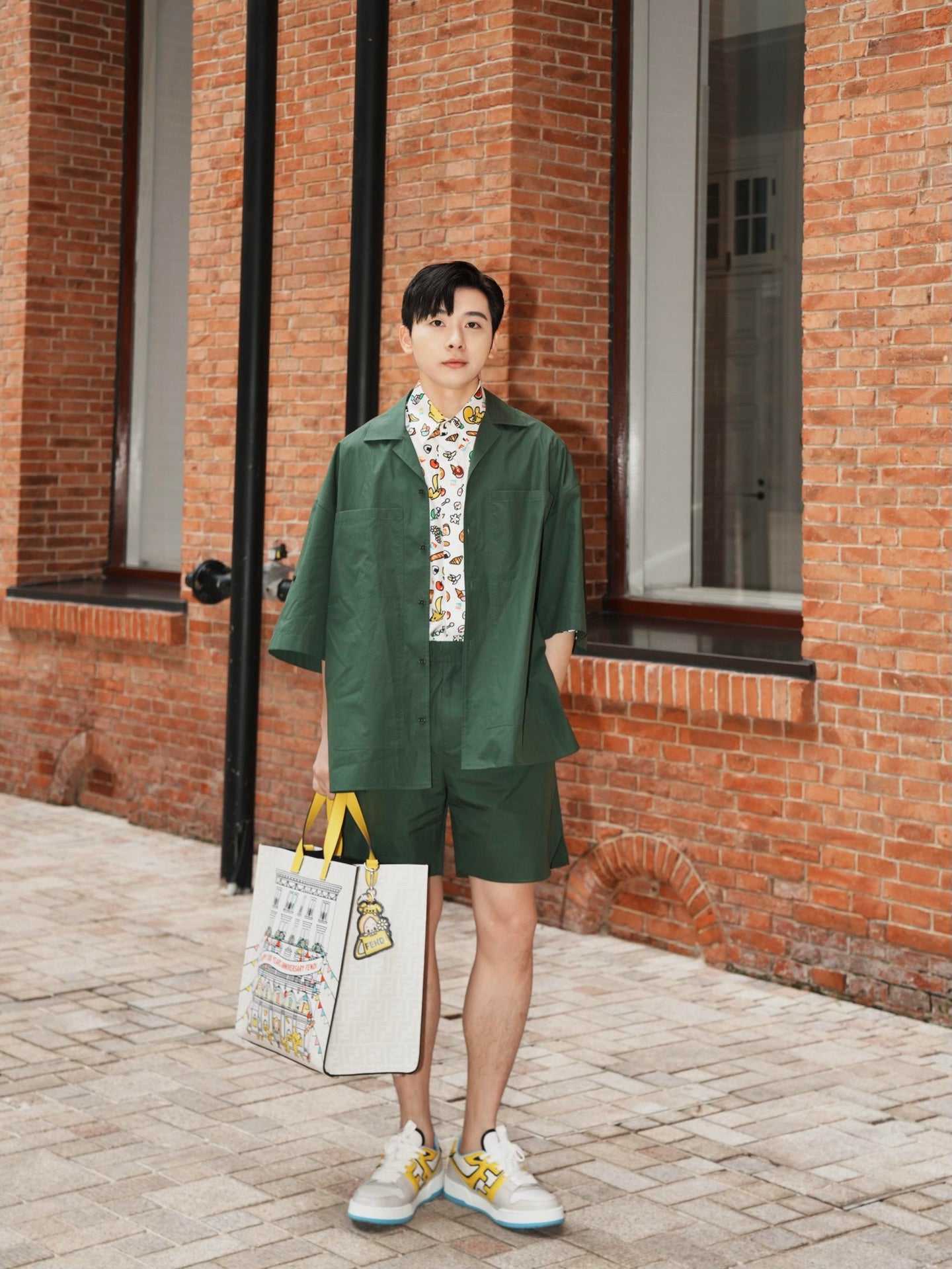 R공장 / 펜디 남성 반바지