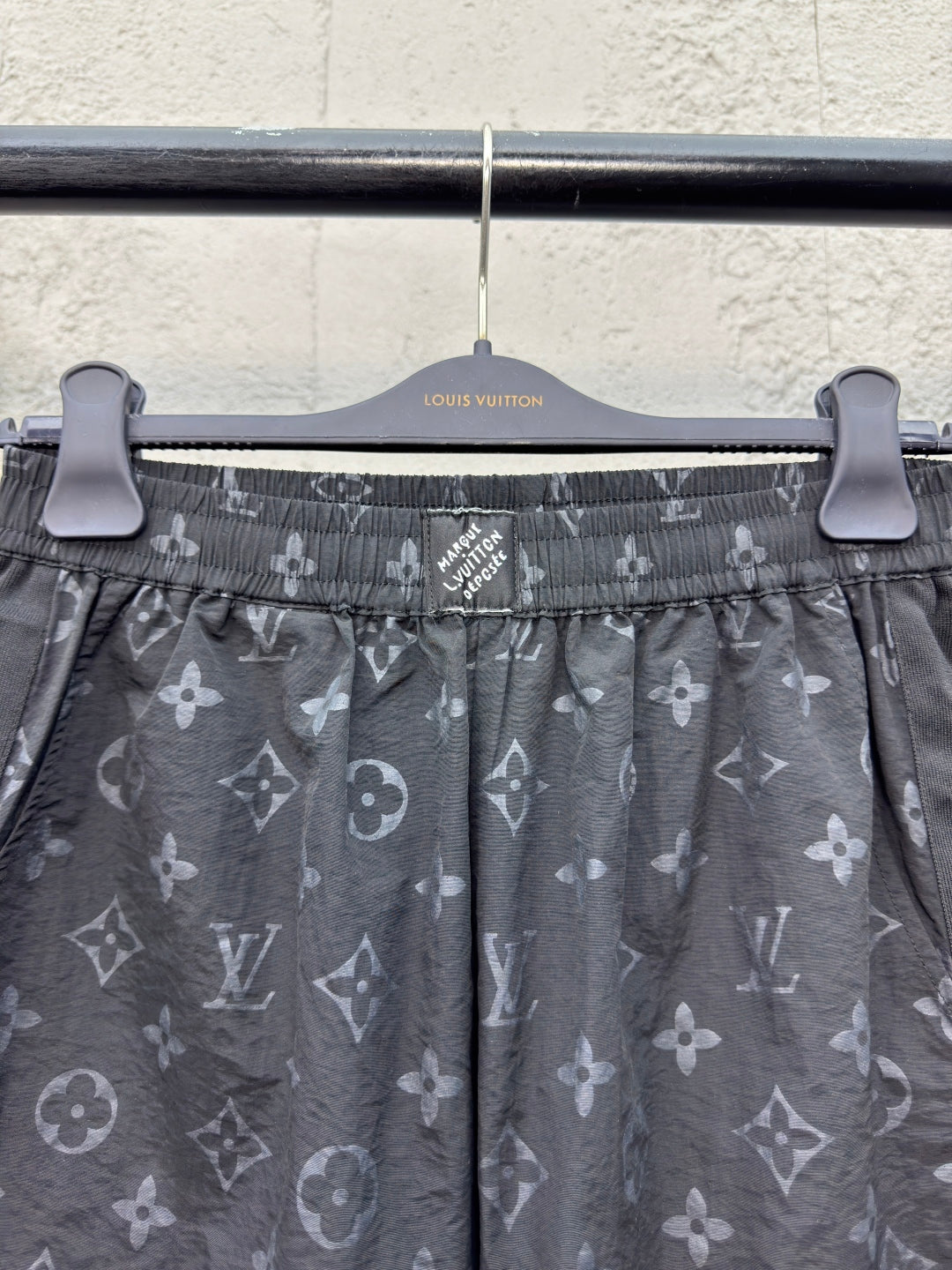 Chain 2 / Louis Vuitton Men's Shorts