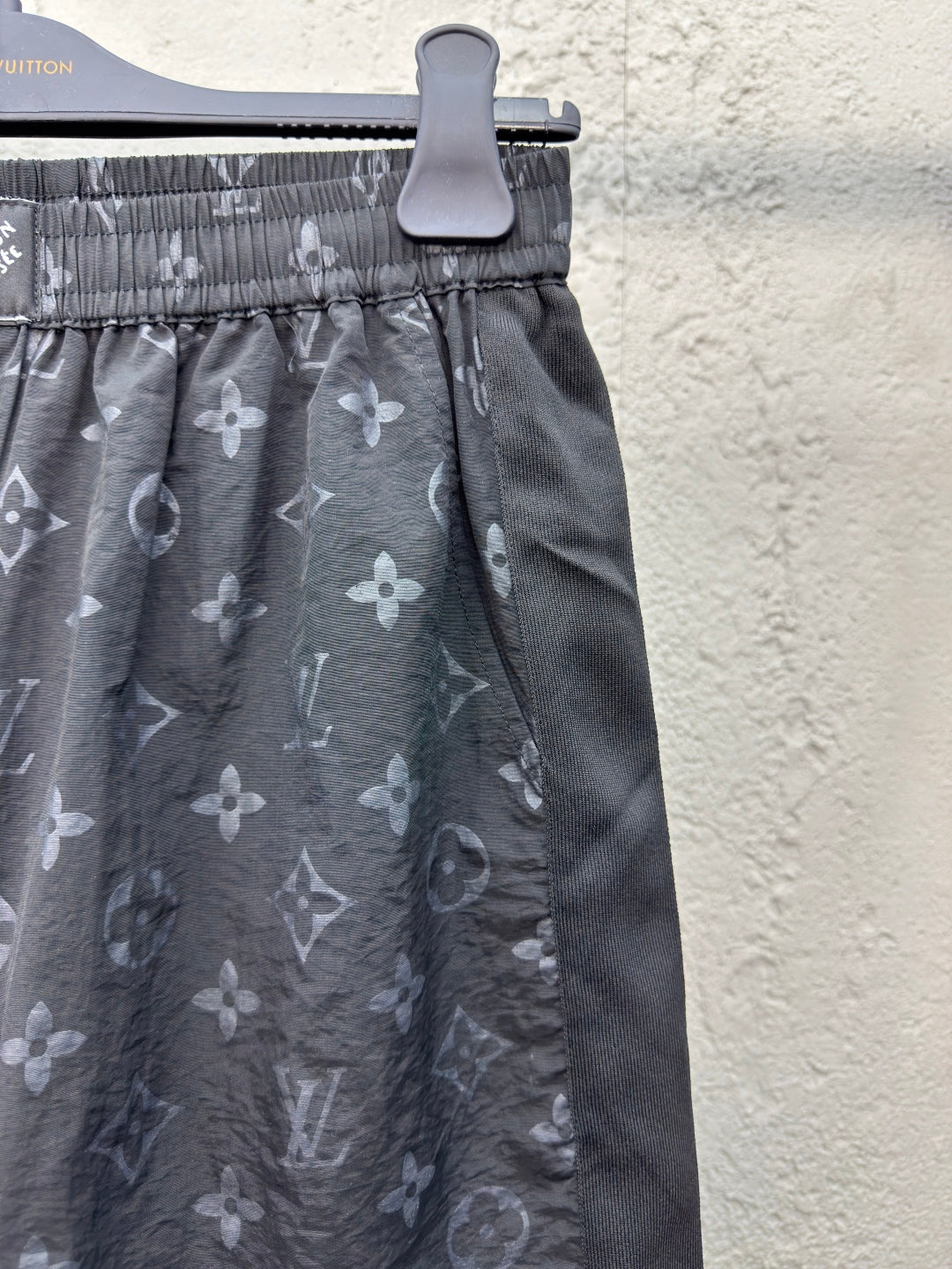 Chain 2 / Louis Vuitton Men's Shorts