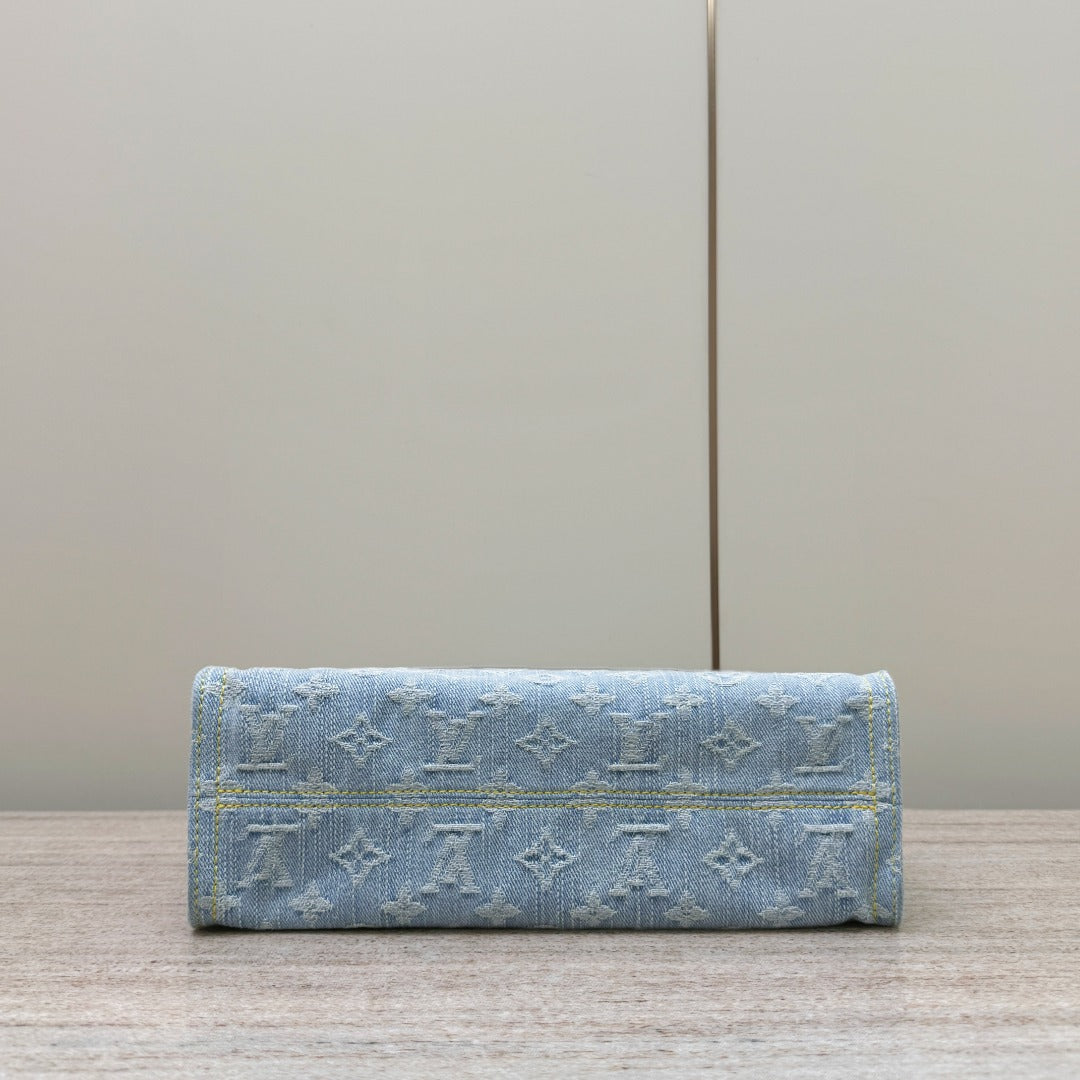 GodFactory / Louis Vuitton Shoulder Bag Crossbody Bag