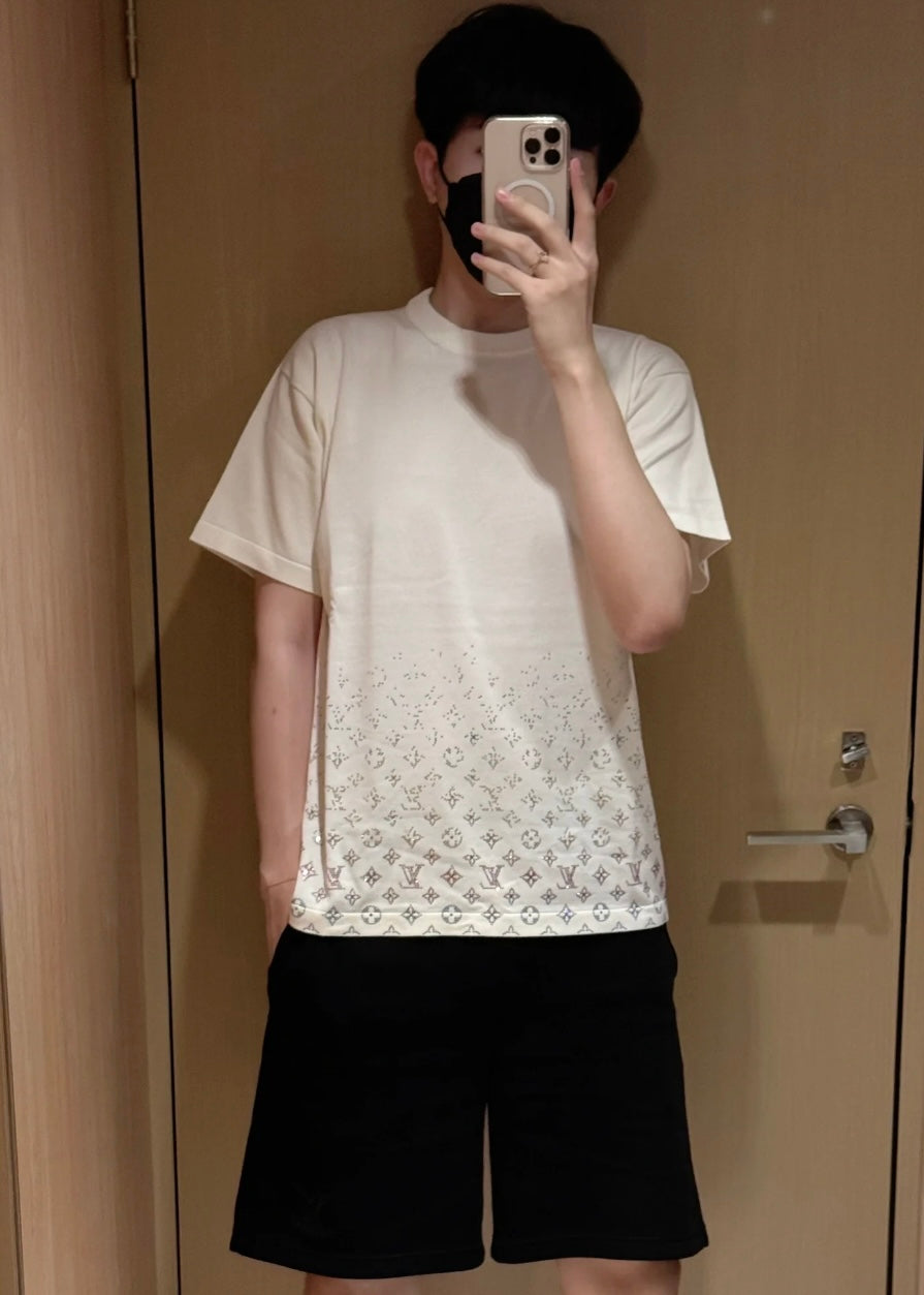 TJ셀러 / 루이비통 남성 반팔 티셔츠