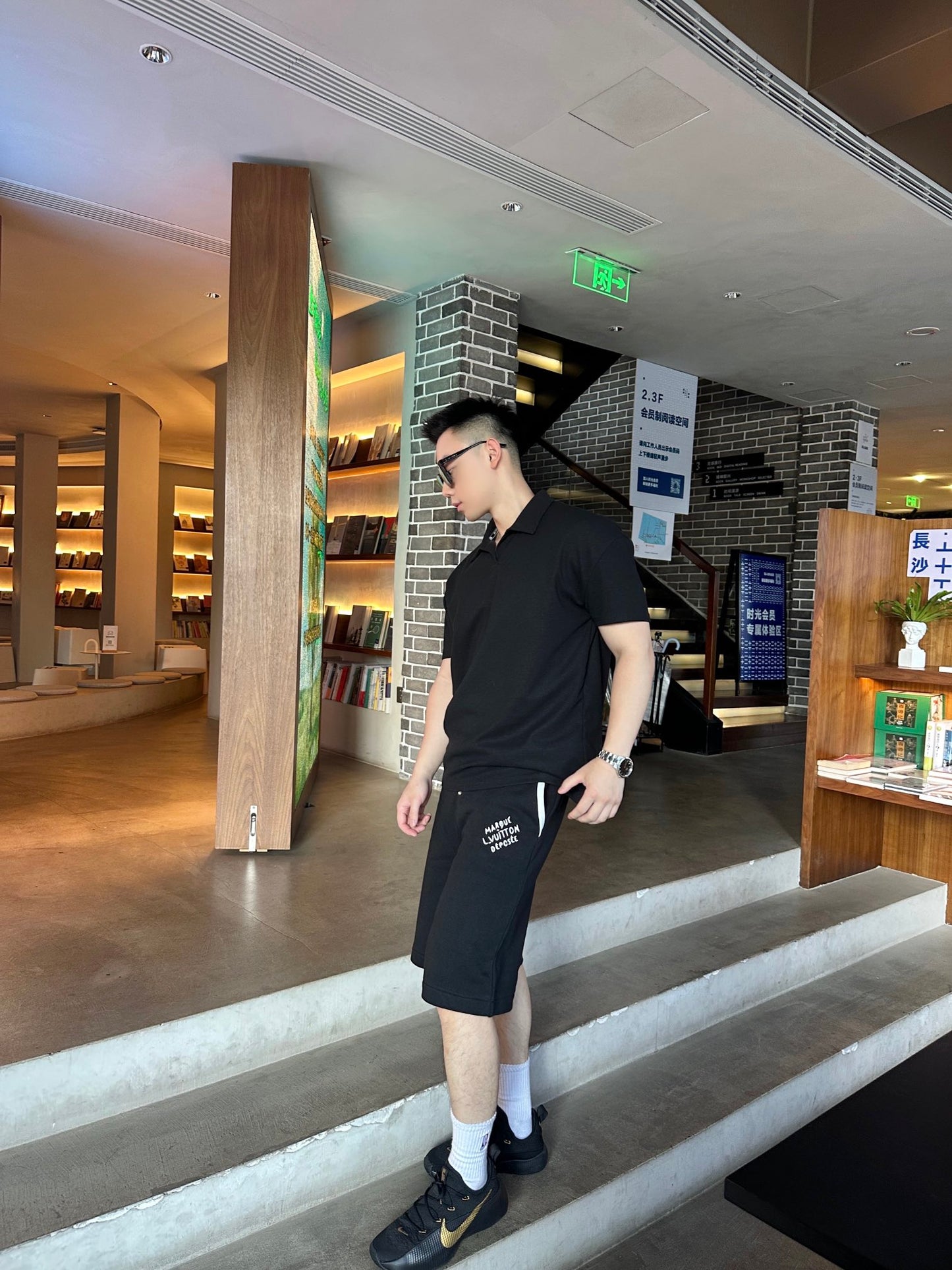체인2호 / 루이비통 남성 반바지