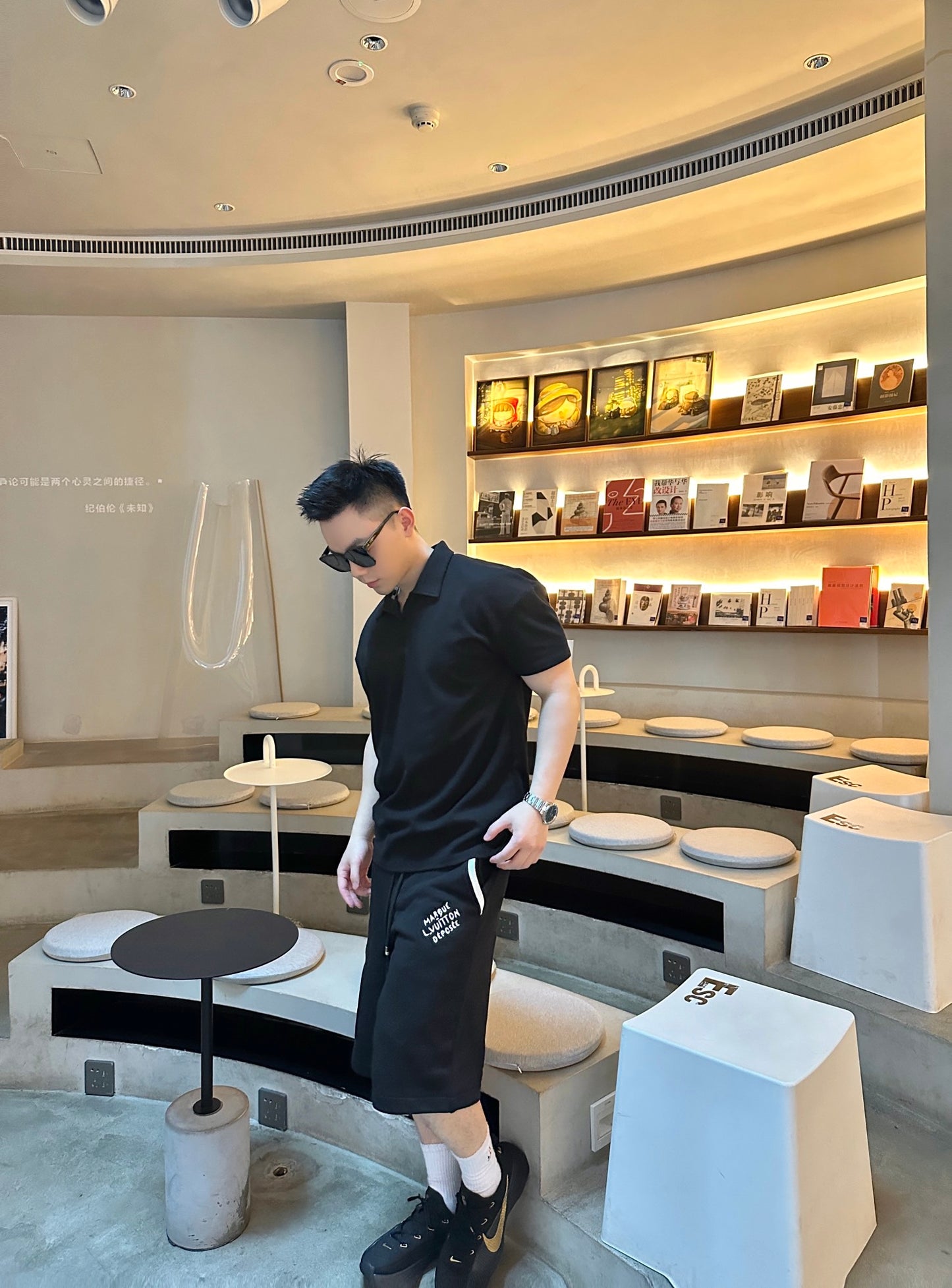 체인2호 / 루이비통 남성 반바지