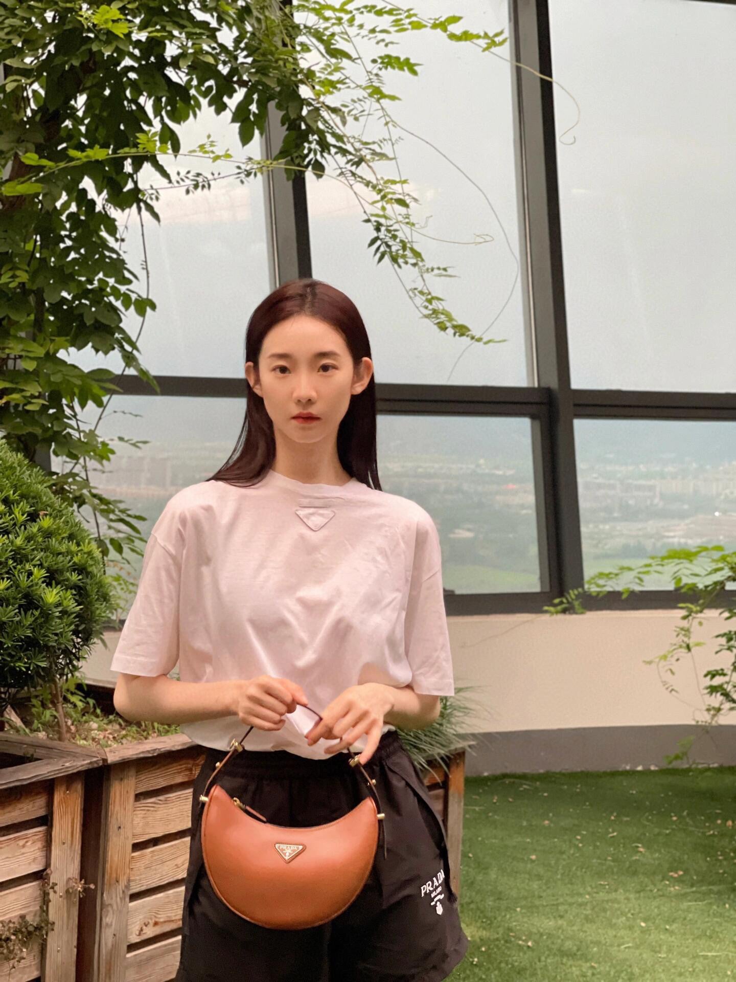 Chain 2 / Prada Women's Shorts