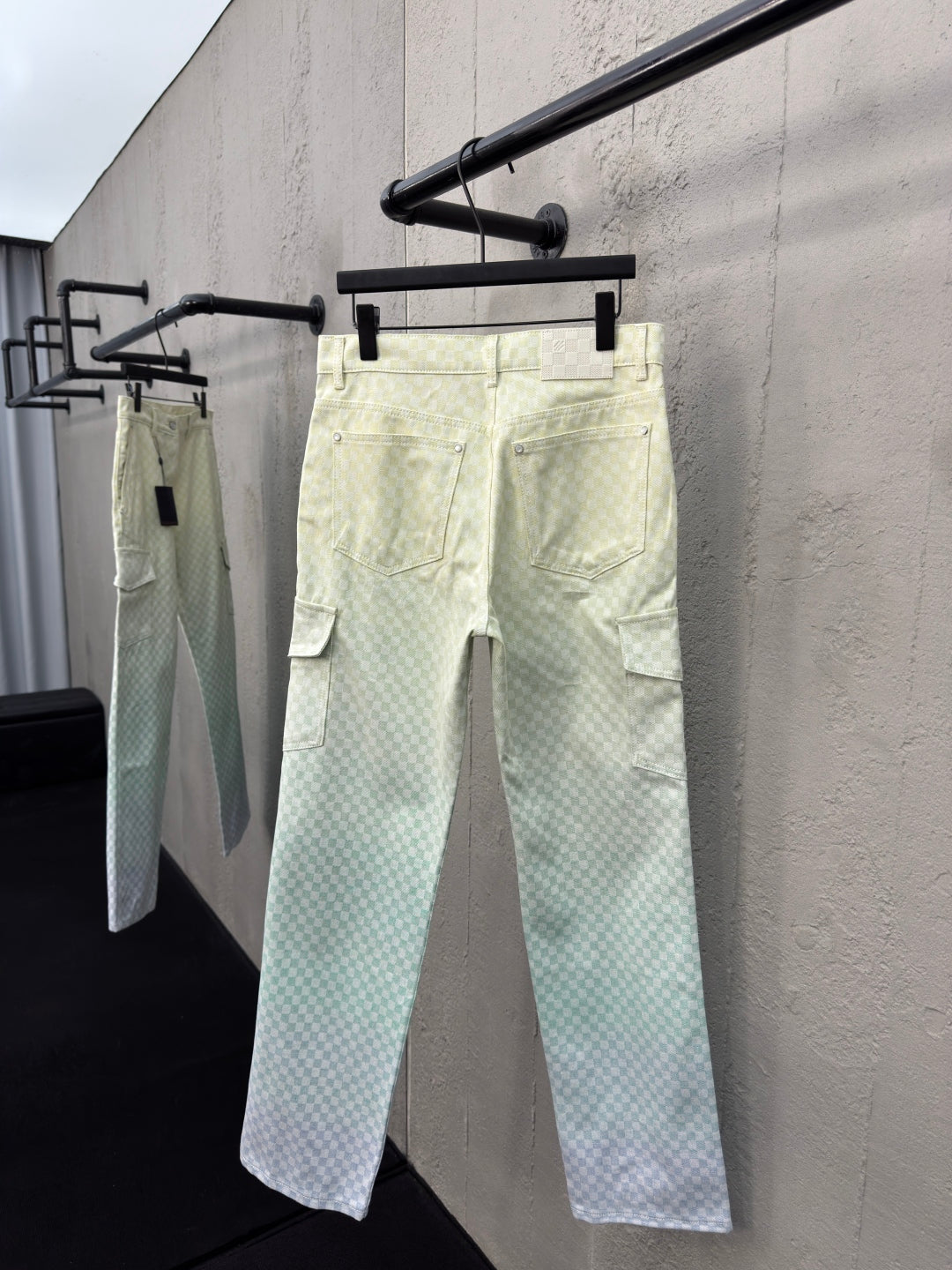 Chain 2 / Louis Vuitton Men's Jeans