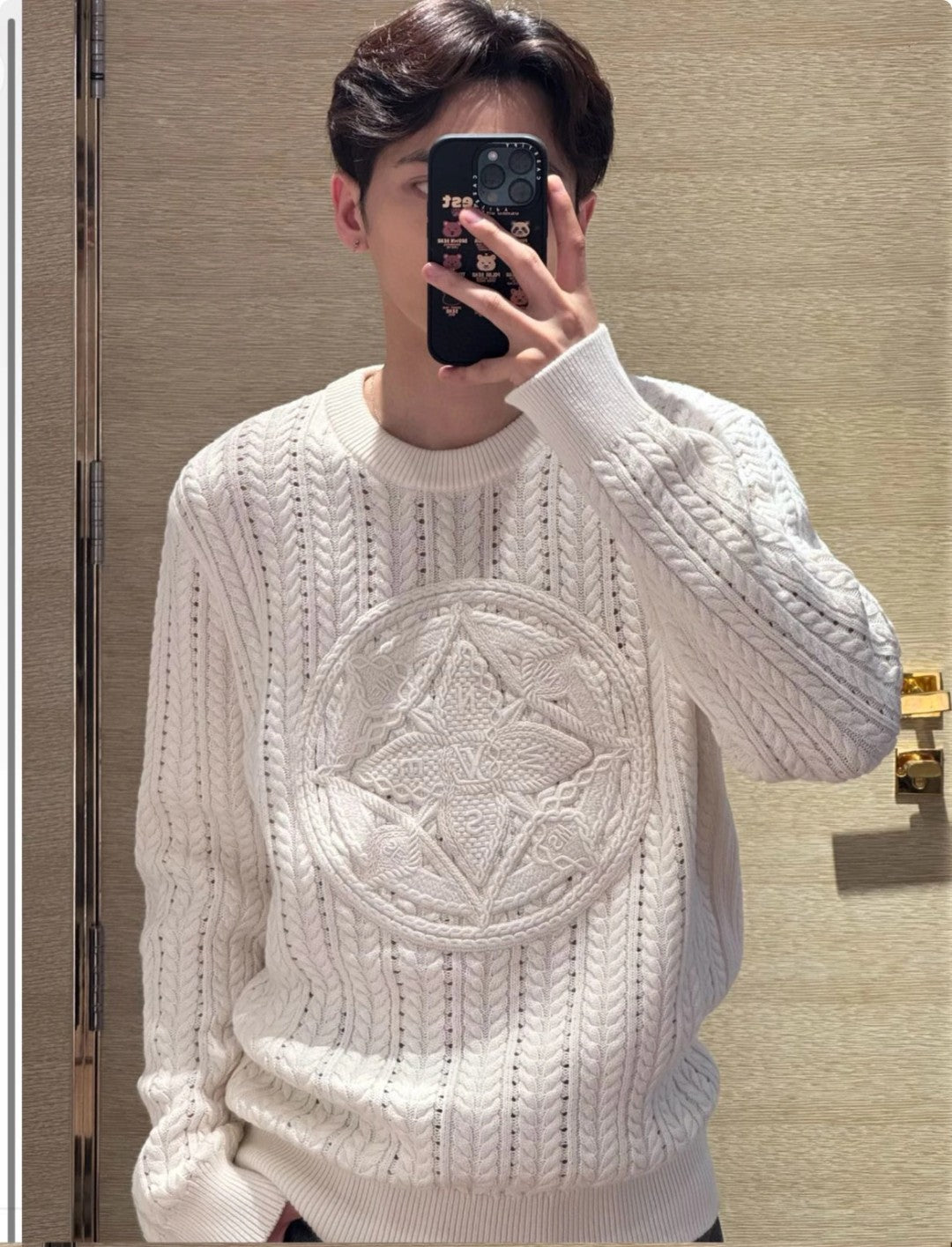 체인2호 / 루이비통 남성 로고 니트