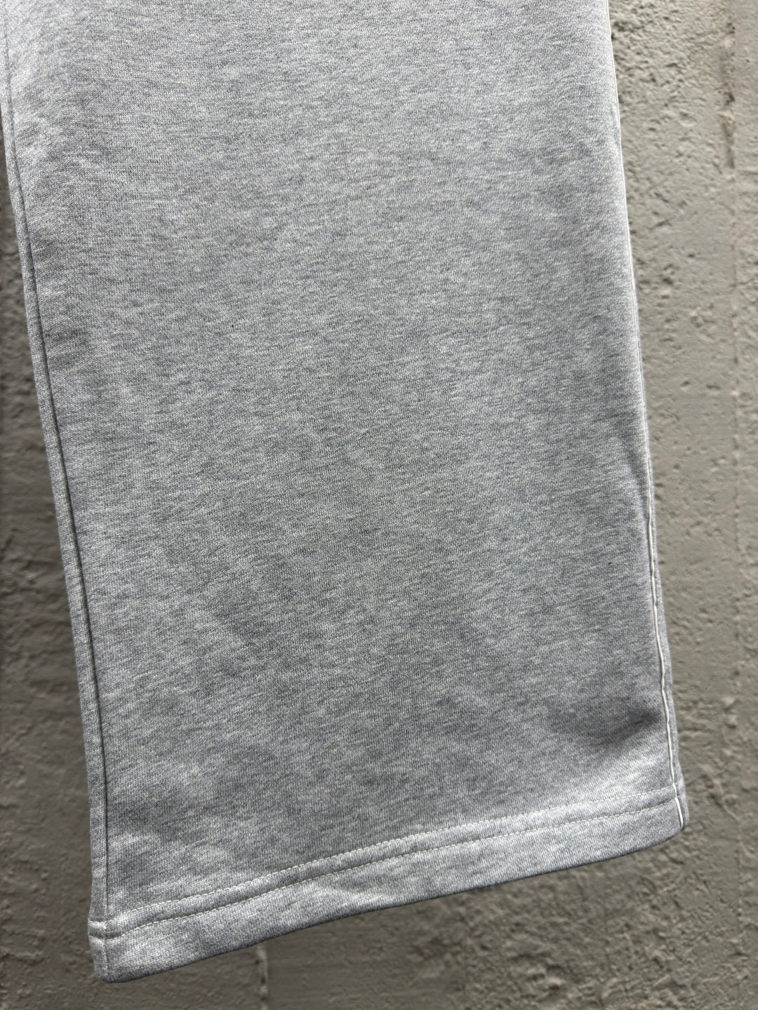 Chain 2 / Dior Men's Embroidered Gray Pants
