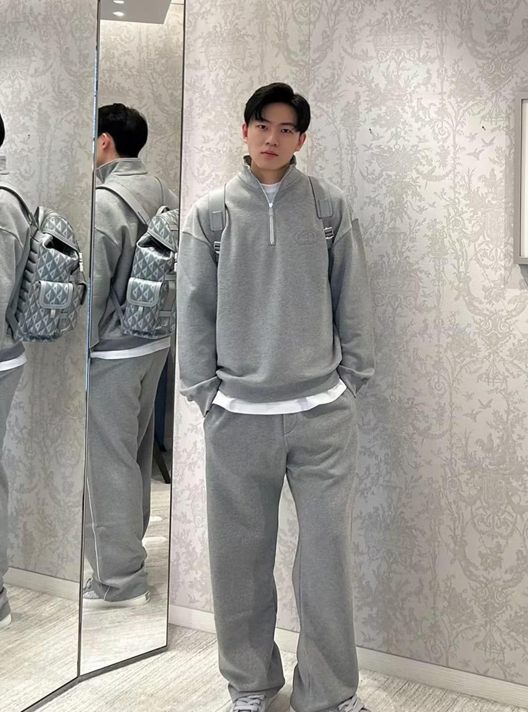 Chain 2 / Dior Men's Embroidered Gray Pants