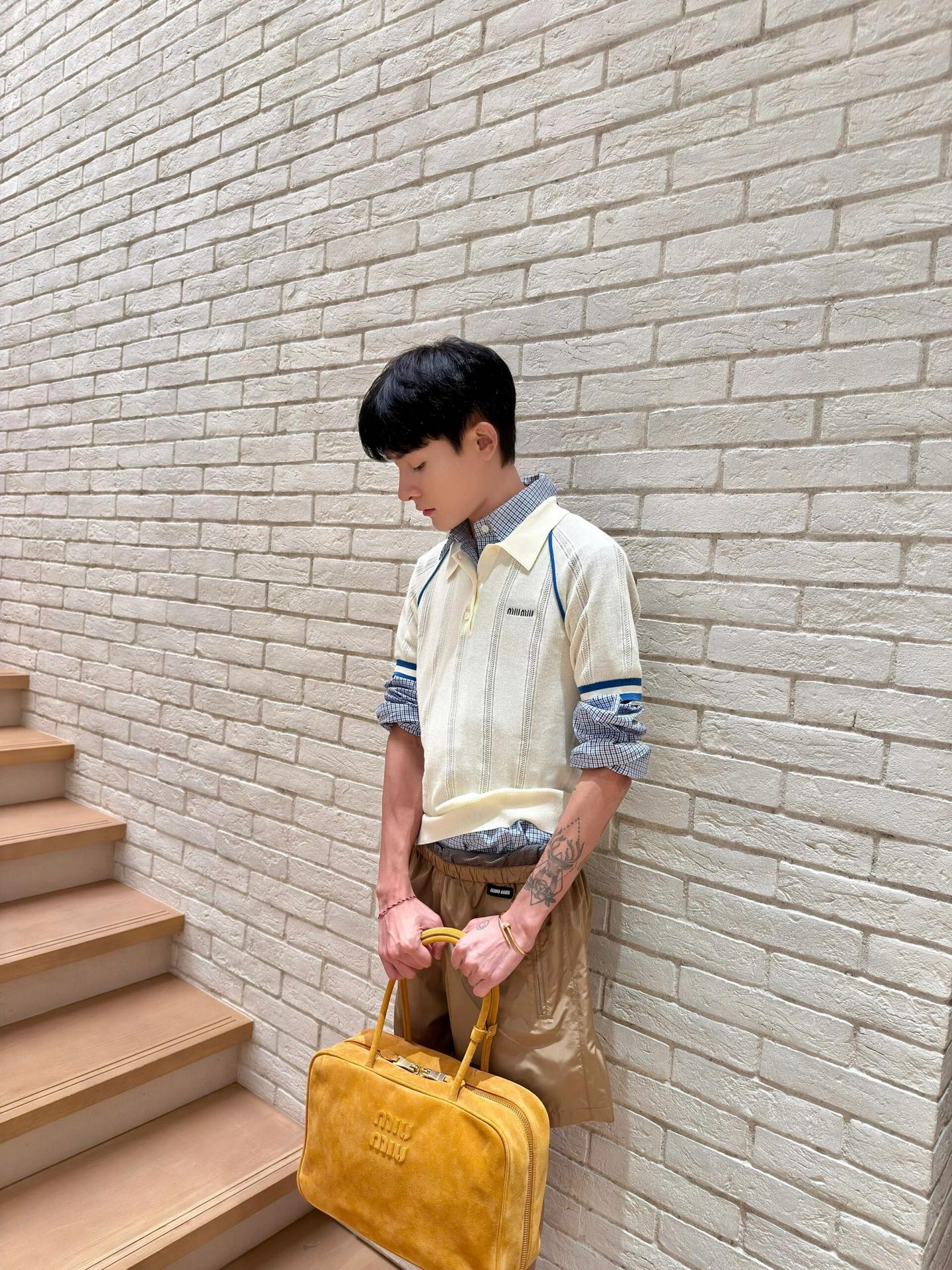 BVG / 미우미우 남성 니트 반팔 셔츠
