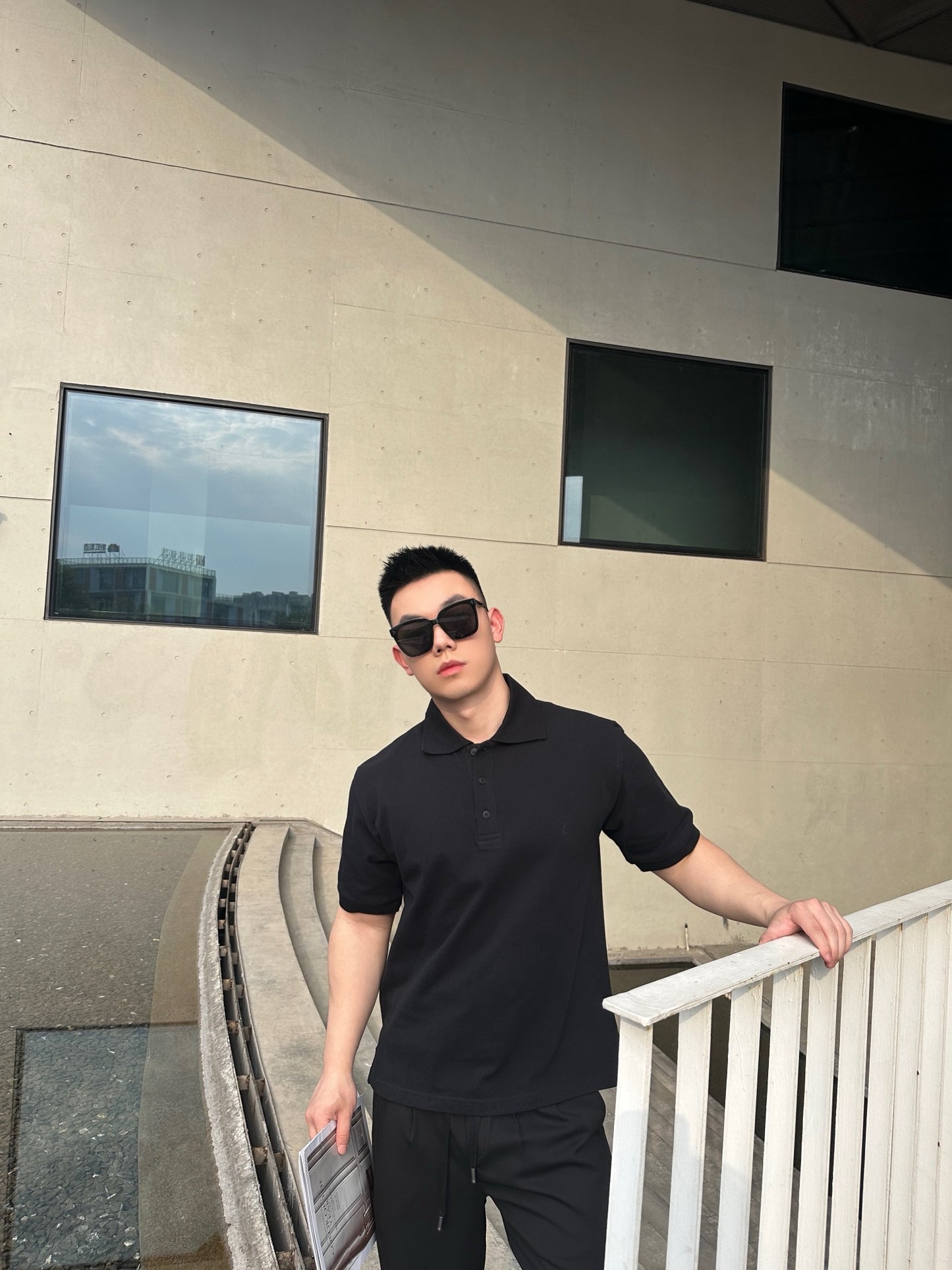 사슬 / 입생로랑 남성 여성 반팔 셔츠