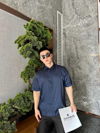 Chain / Fendi Men's Single Buckle Short Sleeve Shirt