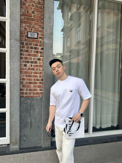 사슬 / 프라다 남성 여성 순색 로고 트림 가슴 주머니 라운드 반팔 티셔츠