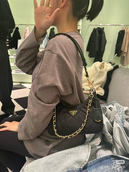 양 공장 / 프라다 여성 퀼팅 나일론 체인백