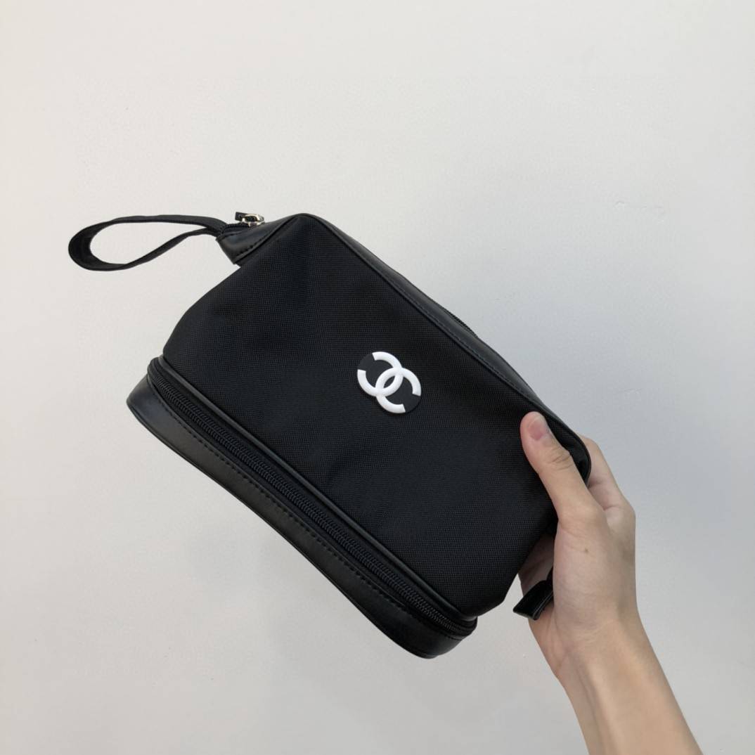 양 공장 / 샤넬 파우치백