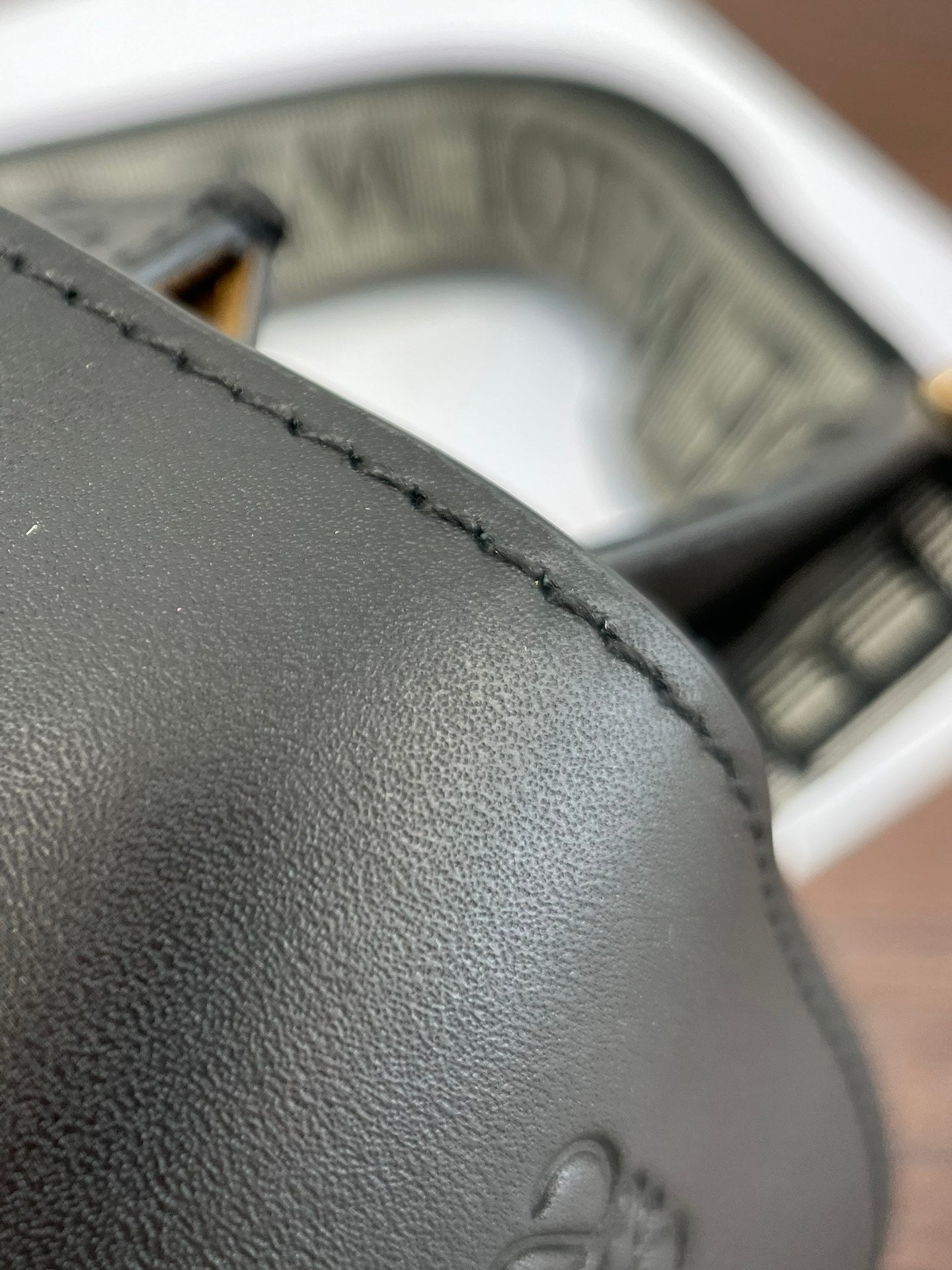 Yang Factory / Loewe Saddle Bag