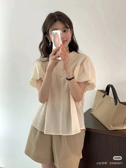 Two factories / The Row canvas bag