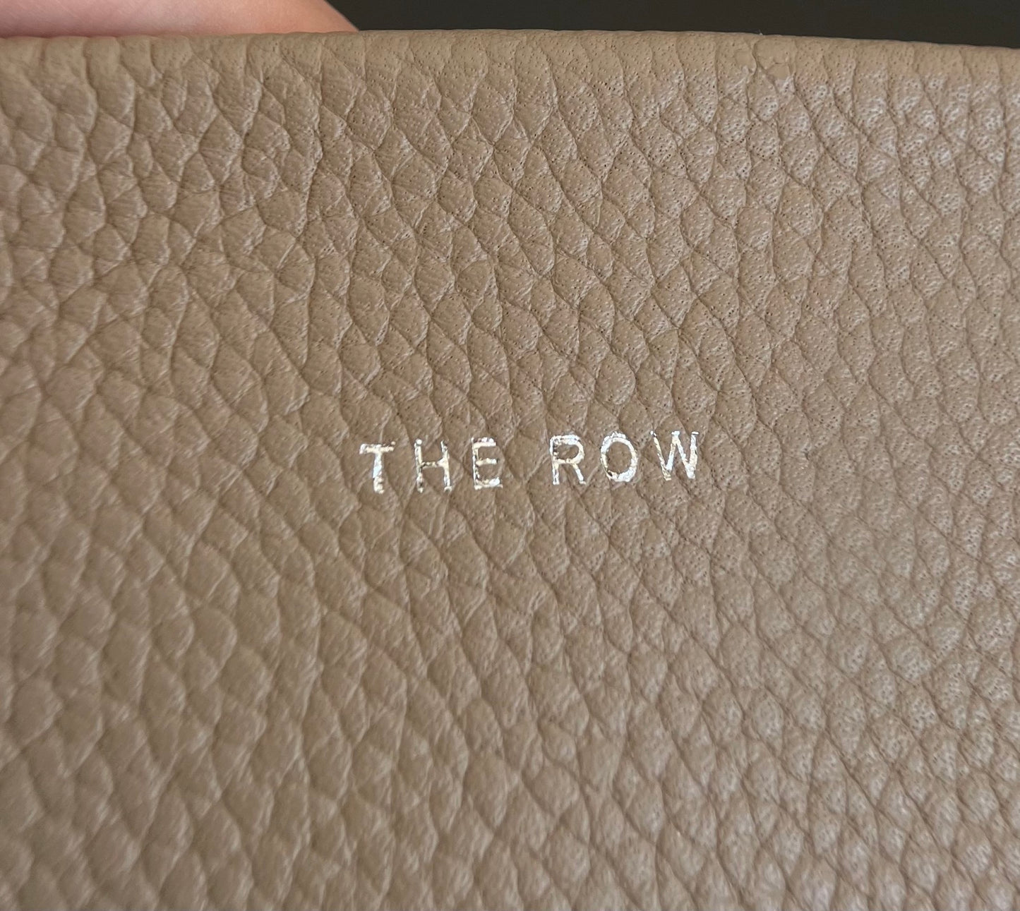 양 공장 / The Row Bucket Bag