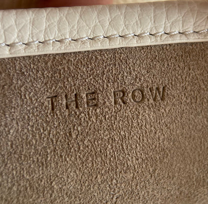 양 공장 / The Row Bucket Bag