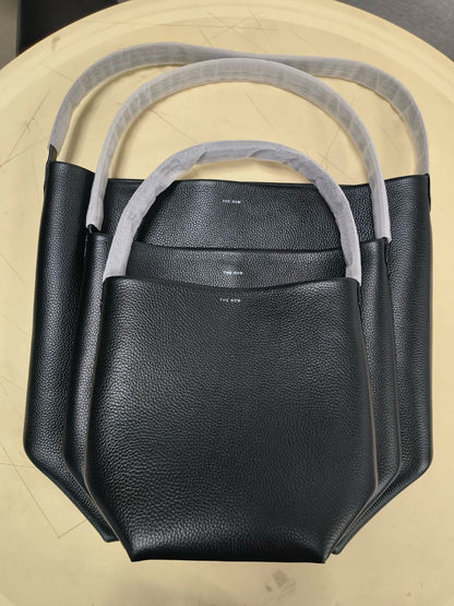 양 공장 / The Row Bucket Bag