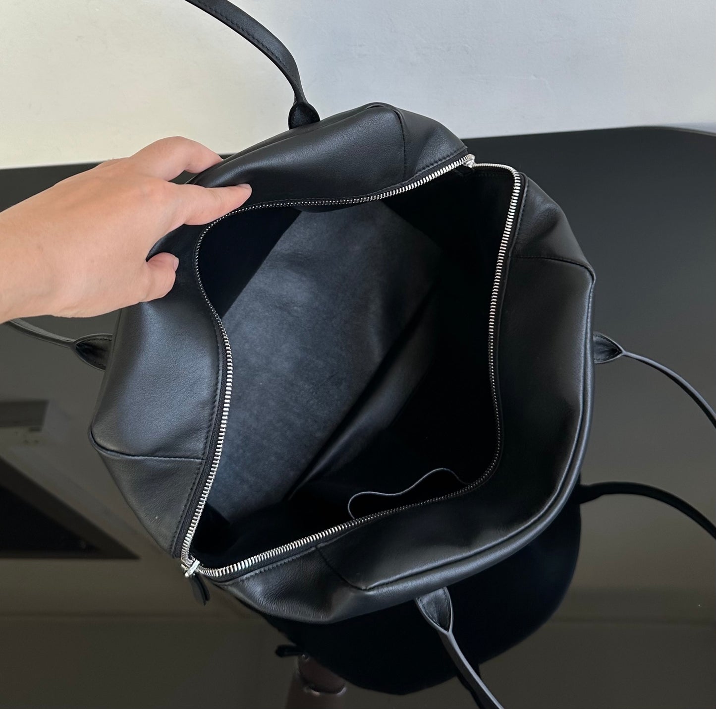 Both factories / The Row handbags
