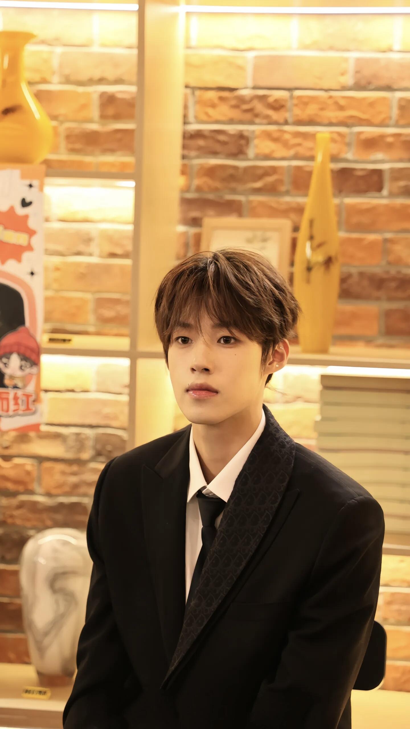 R공장 / 디올 남성 블랙 바지