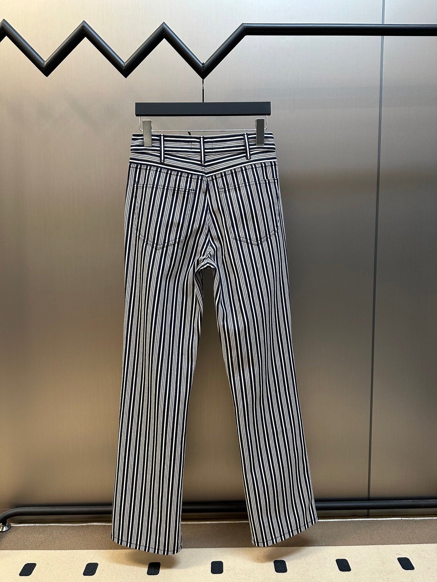 Chain 2 / Celine Women's Striped Long Pants
