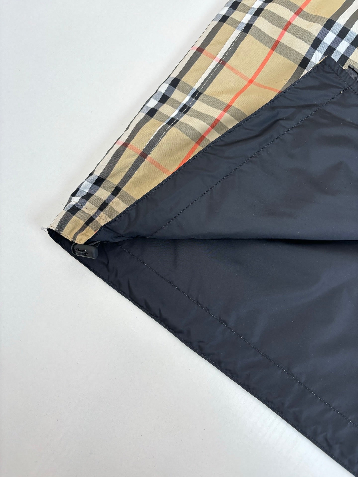 Chain2 / Burberry Men's Reversible Jacket