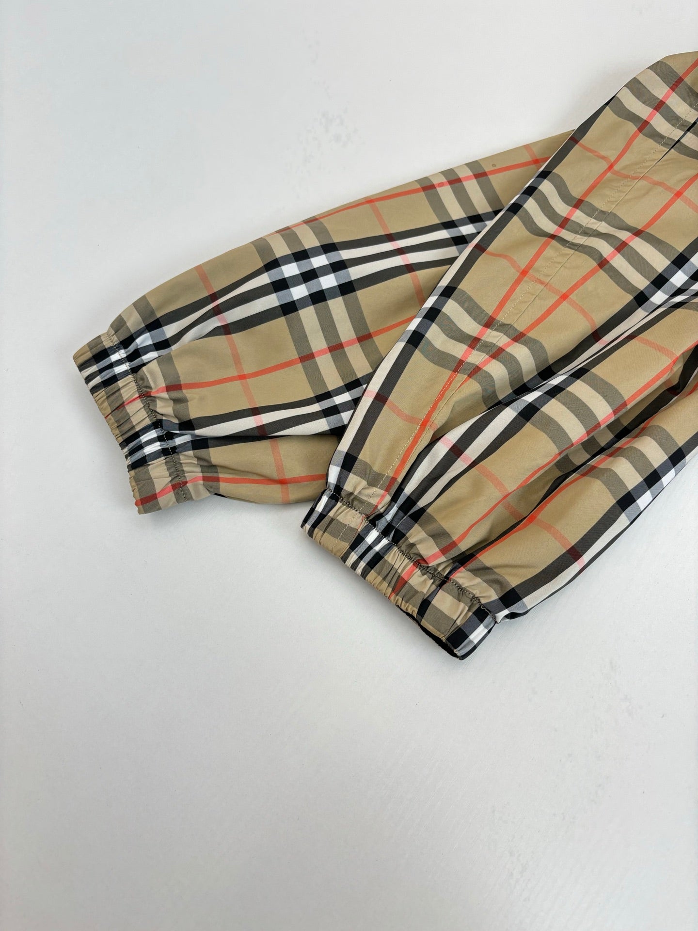 Chain2 / Burberry Men's Reversible Jacket