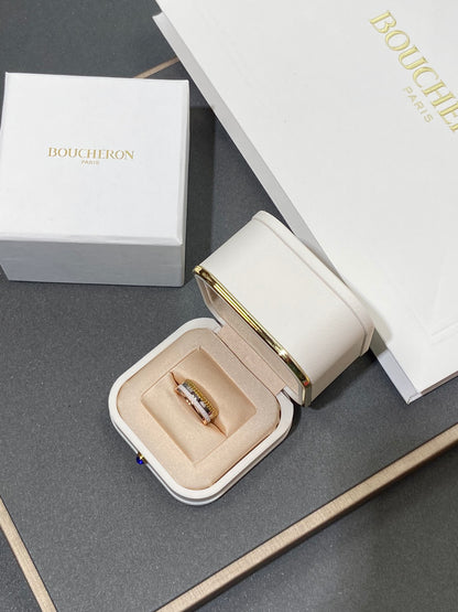 Boss Accessory / BOUCHERON Ring