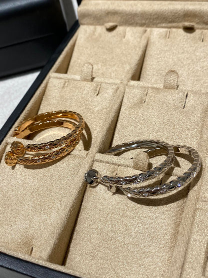 Boss accessories / Chanel women's earrings