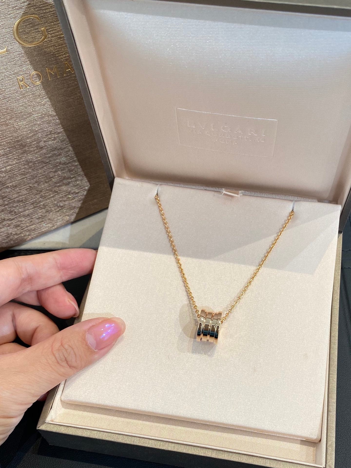 보스 악세사리 / BVLGARI 목걸이