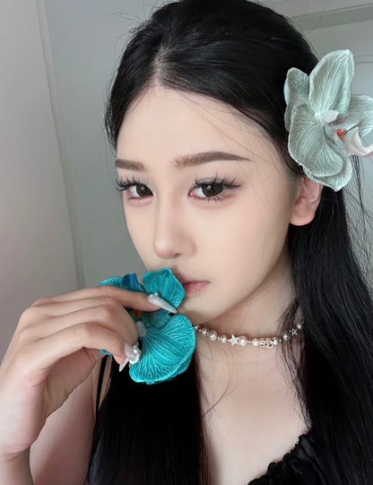 Boss accessories / Chanel pearl necklace