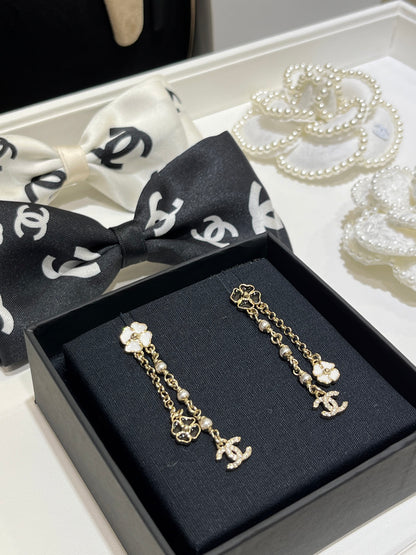 보스 악세사리 / 샤넬 여성 귀걸이
