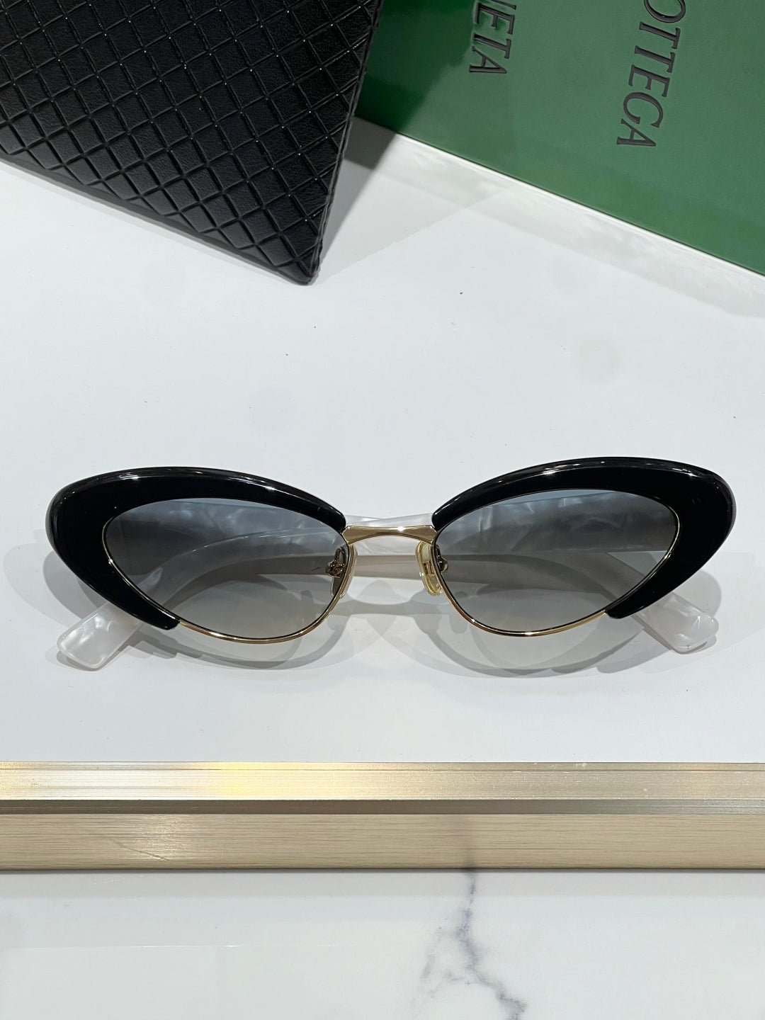 보스 악세사리 / 보테가베네타 여성 선글라스