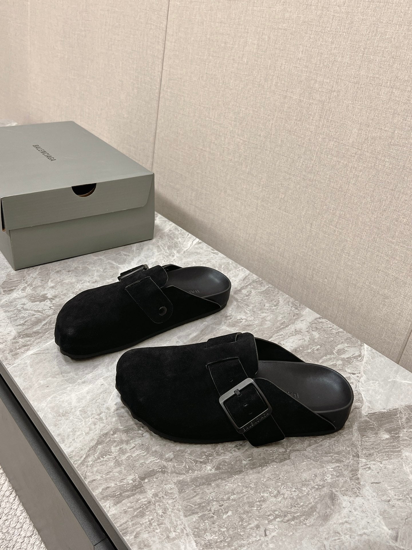 빙 공장 / 발렌시아가 남성 여성 슬리퍼
