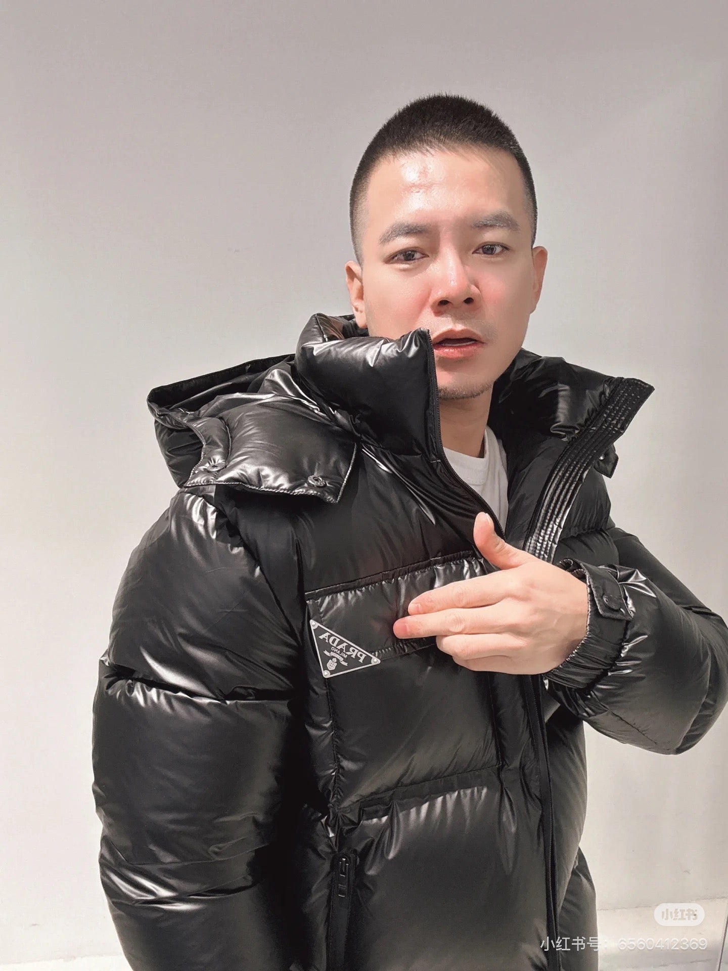 BVG / 프라다 남성 여성 패딩