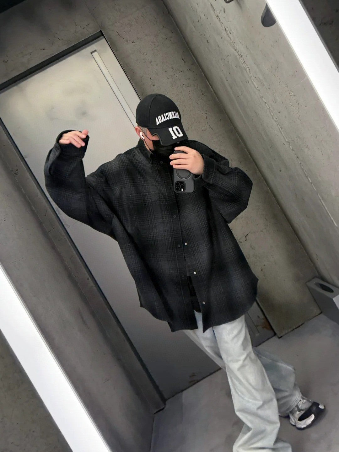 BVG / 발렌시아가 남성 셔츠