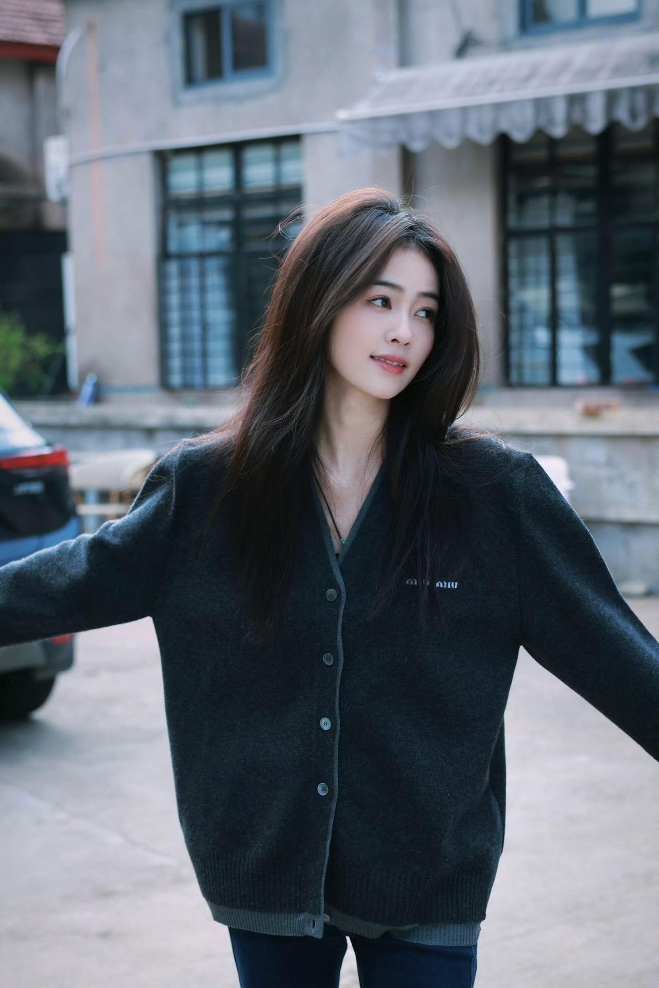 BVG / 미우미우 남성 여성 니트