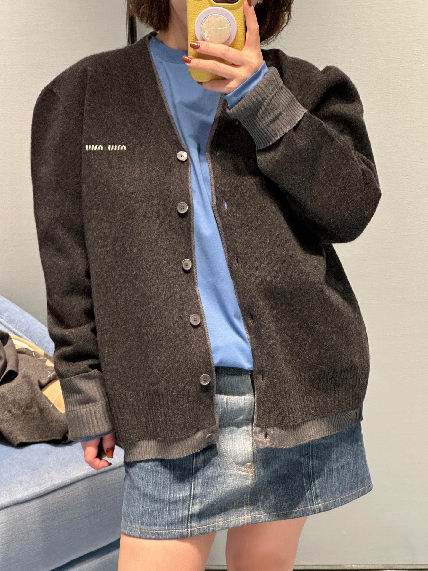 BVG / 미우미우 남성 여성 니트