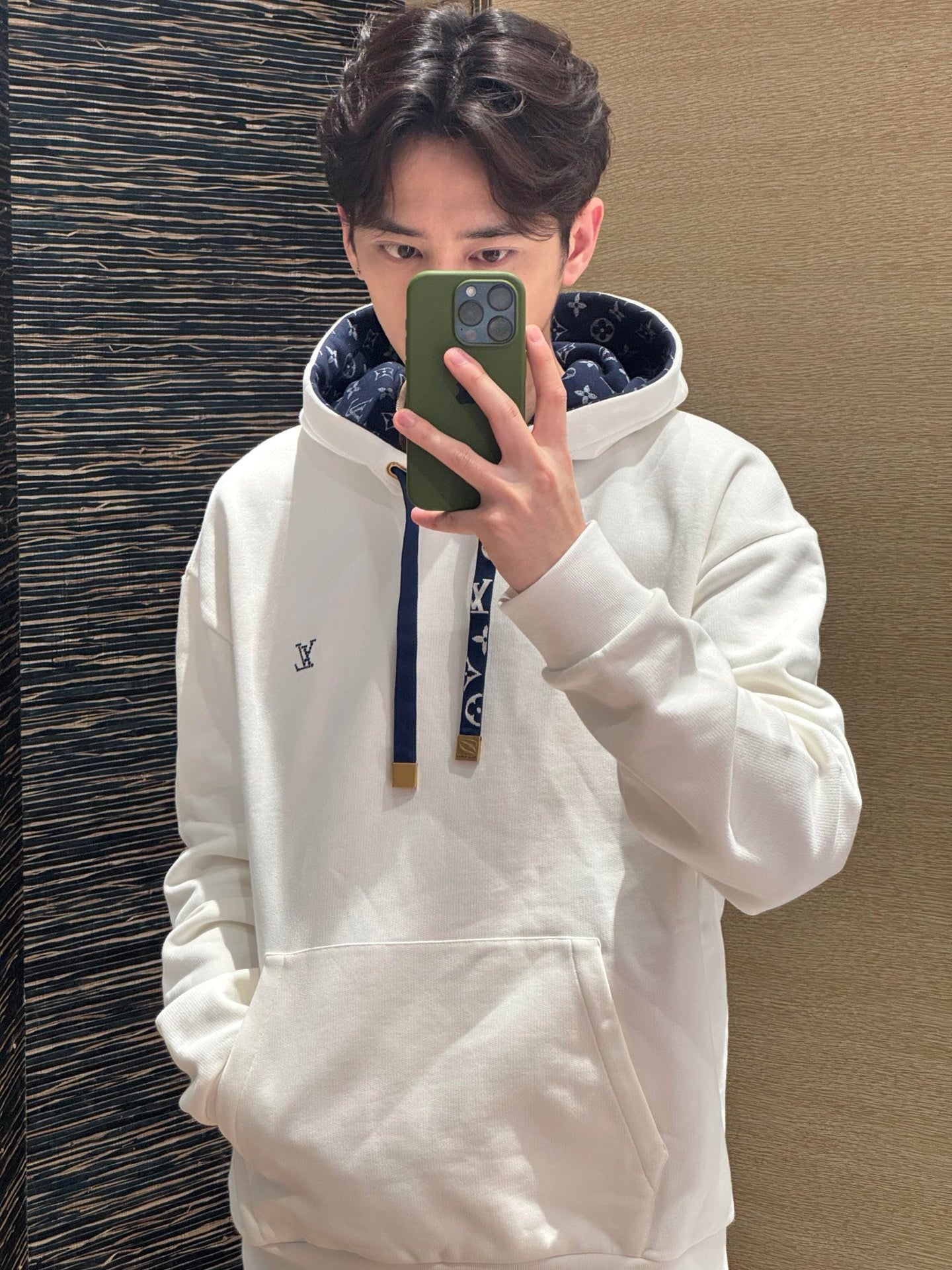 R공장 / 루이비통 남성 후드티