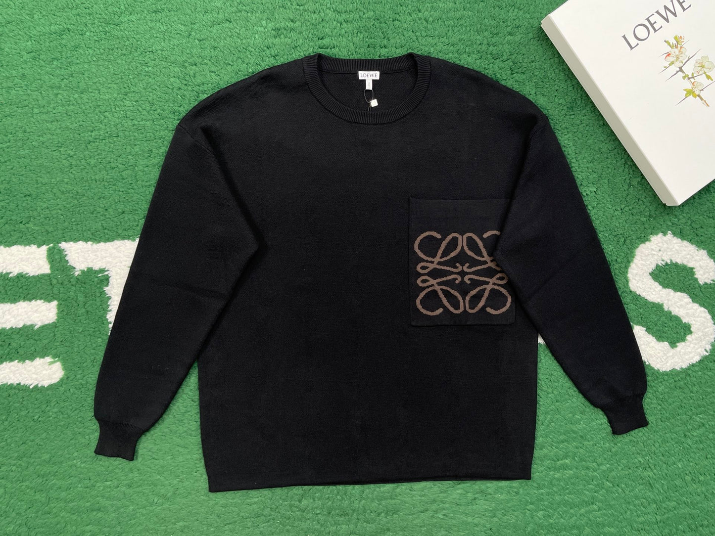 R공장 / 로에베 남성 여성 니트