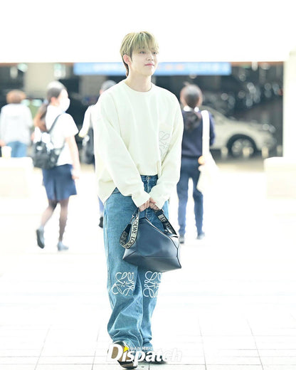 R공장 / 로에베 남성 여성 니트