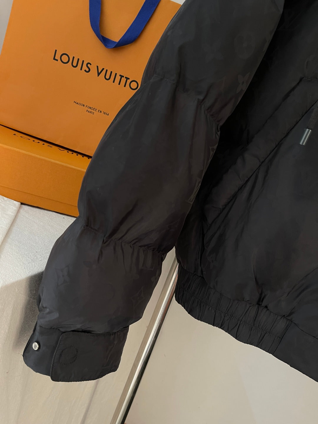 BVG / Louis Vuitton 남성 여성 재킷