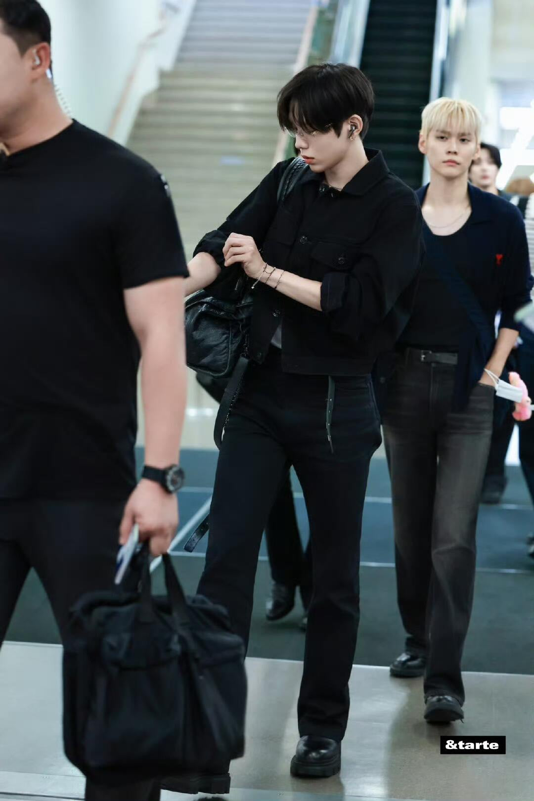 BVG / 아미 남성 여성 니트 카디건