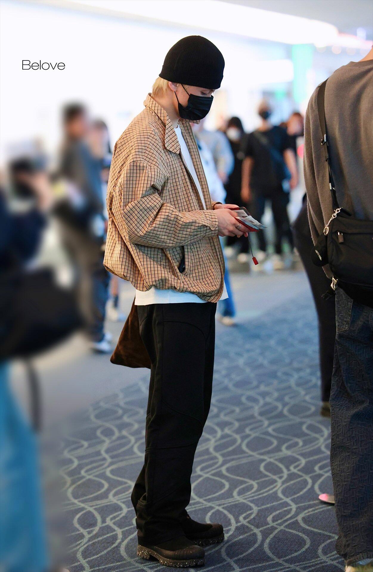 R공장 / 미우미우 남성 체크 자켓