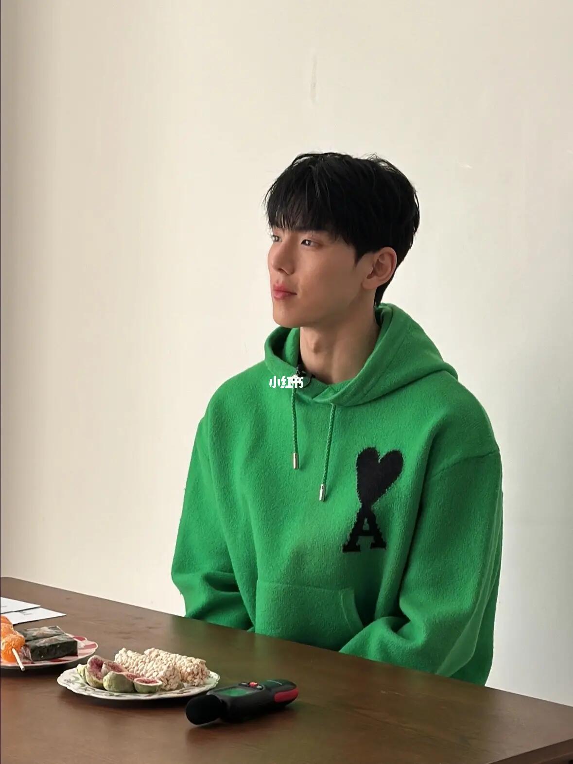 BVG / 아미 남성 여성 후드티