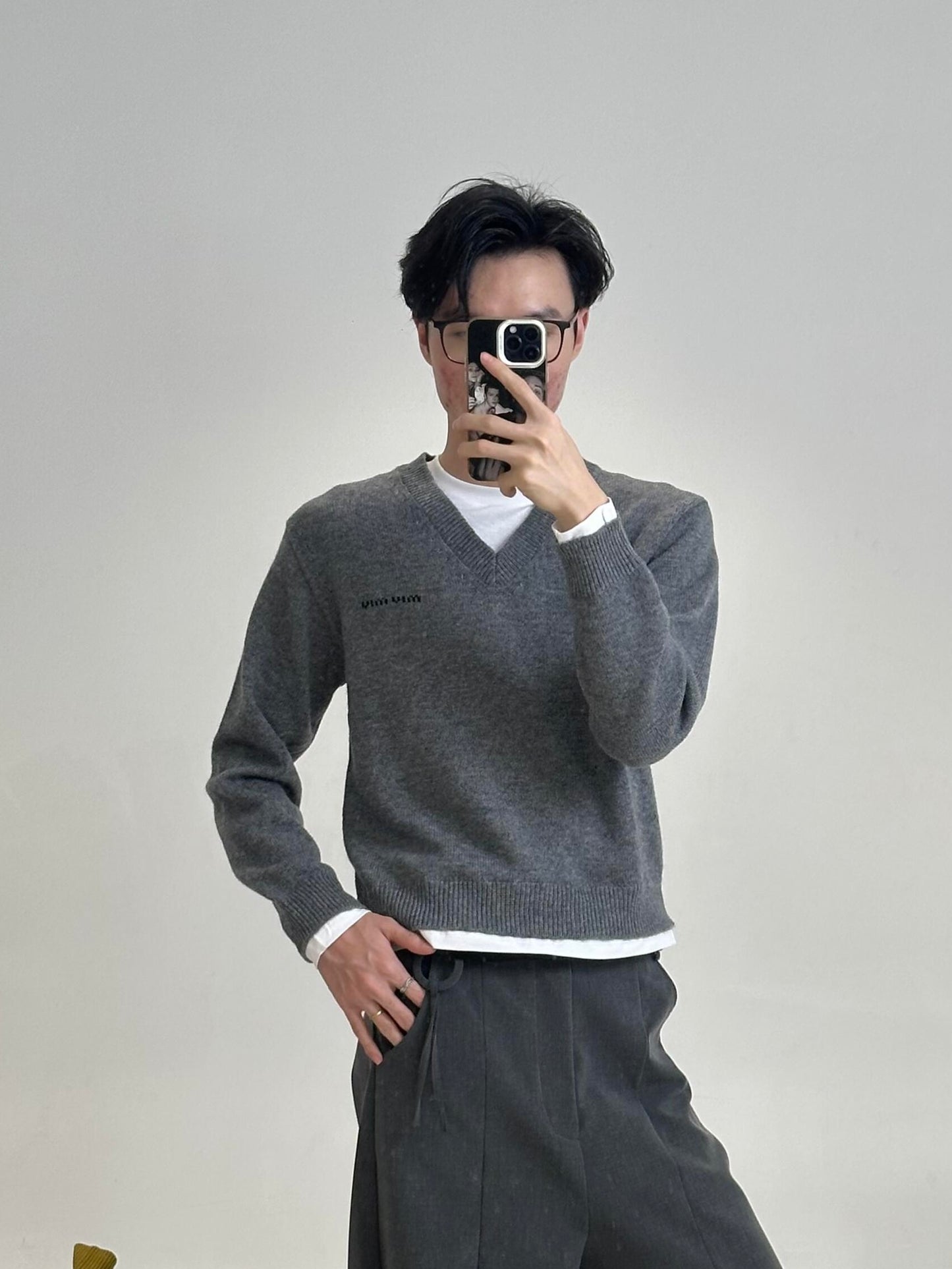ZZLL / 미우미우 니트 스웨터