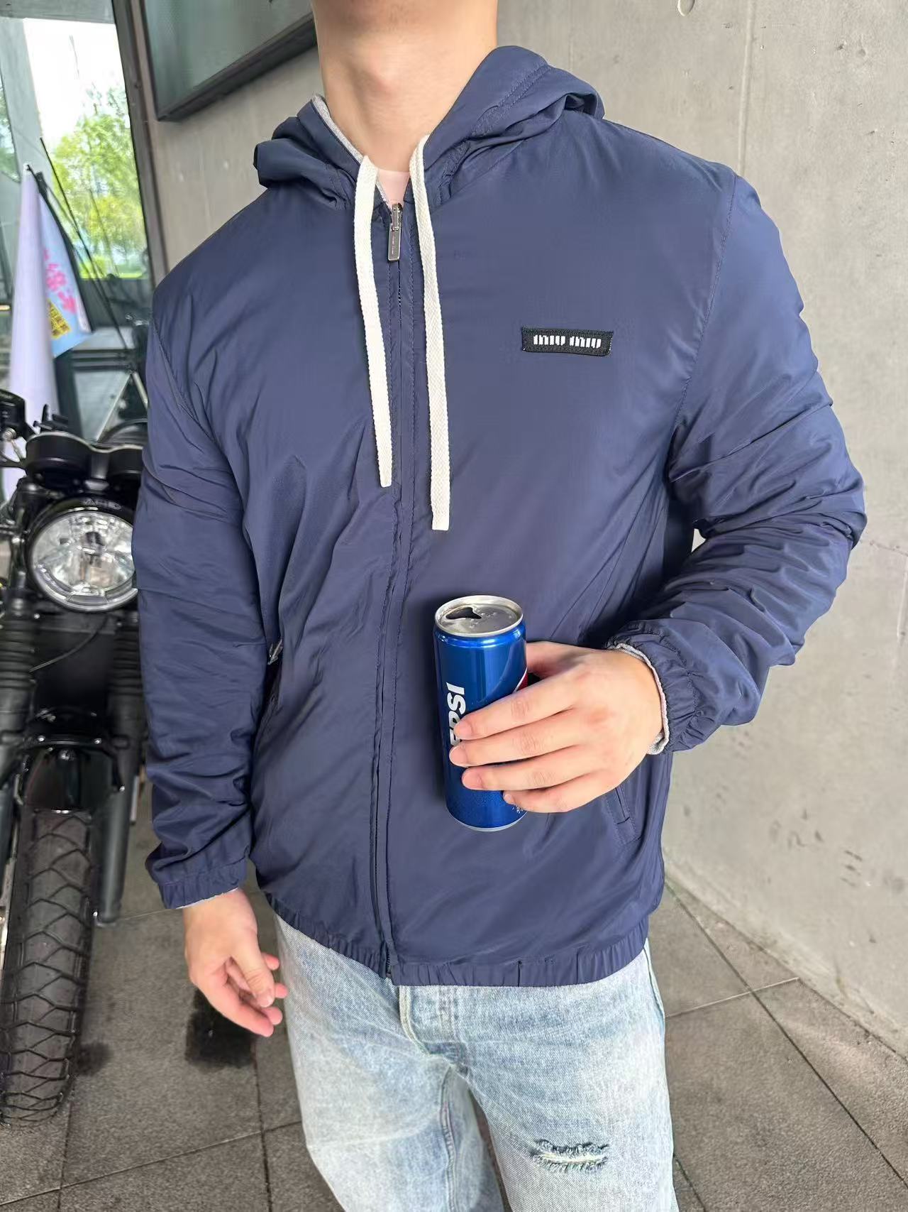 GTR / 미우미우 양면 후드 자켓